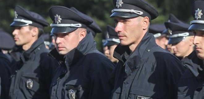 Рации киевских полицейских можно слушать онлайн - Фото