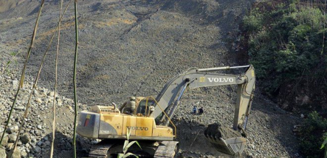 В ЮАР обвалился вход в шахту, заблокированы 39 горняков - Фото