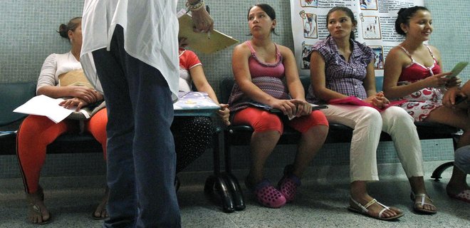 В Колумбии более 5 тысяч беременных заразились вирусом Зика - Фото