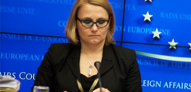 Украина должна устранить влияние олигархов на политику - ЕС - Фото