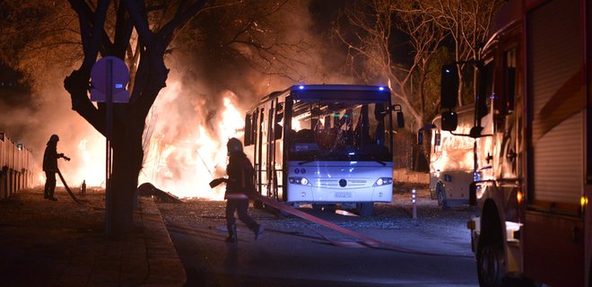 Порошенко о теракте в Анкаре: Украина скорбит вместе с Турцией - Фото