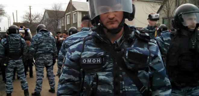 В Крыму проходят новые обыски - адвокат - Фото