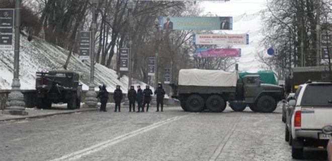 Расстрел Майдана: пятерым беркутовцам продлили арест до 22 апреля - Фото