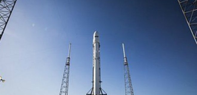 SpaceX запустила Falcon 9: взлет успешный, посадка жесткая - Фото