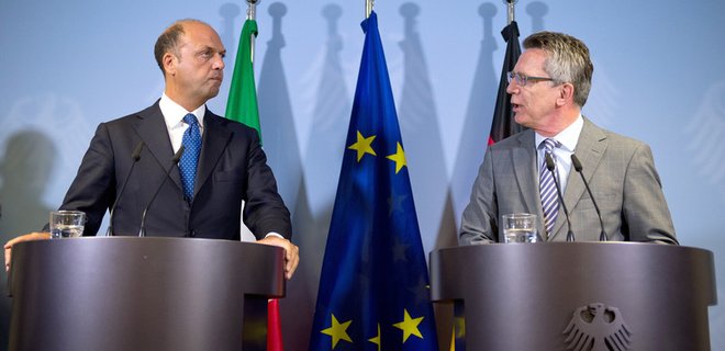 Италия и Германия предлагают план решения миграционного кризиса - Фото