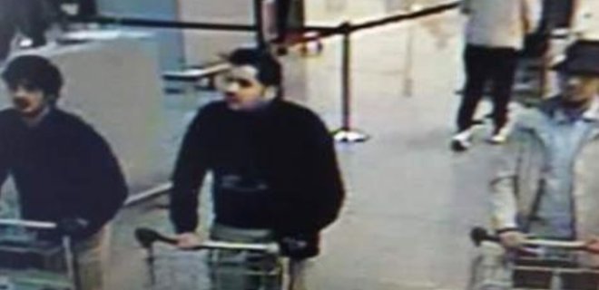 В СМИ появилось фото предполагаемых террористов в Брюсселе - Фото