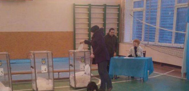 Выборы в Кривом Роге: высокая явка и незначительные нарушения - Фото
