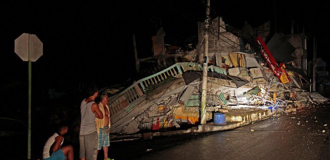 Землетрясение в Эквадоре: количество погибших увеличилось до 77 - Фото