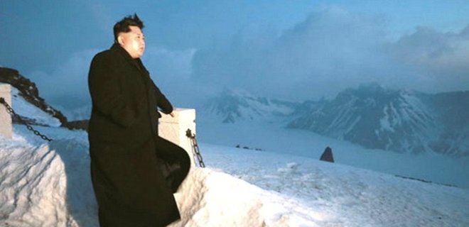 КНДР и Запад совместно исследуют спящий вулкан в Северной Корее - Фото