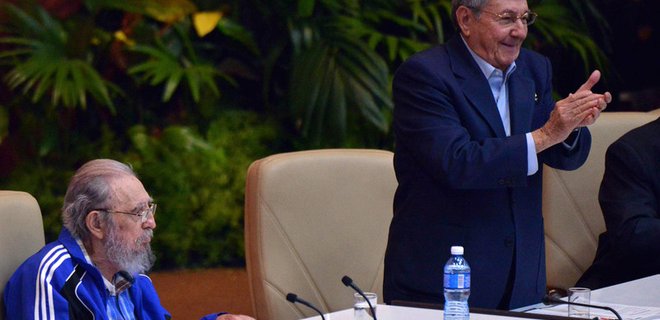 Рауль Кастро переизбран руководителем Кубы на пять лет - Фото