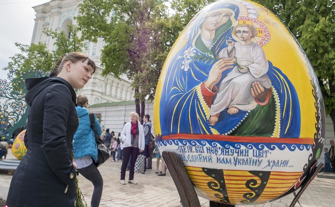 Выставка писанок на Софийской площади в Киеве: фоторепортаж