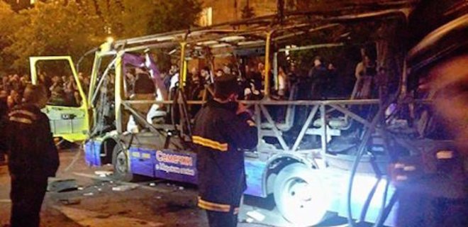 СМИ сообщают о взрыве в автобусе в Ереване: есть жертвы - Фото
