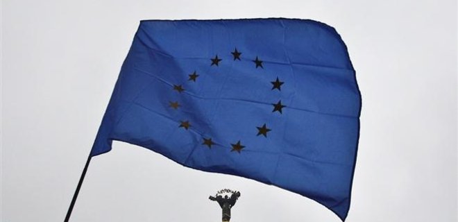Украина может получить безвизовый режим с ЕС к началу осени - Фото