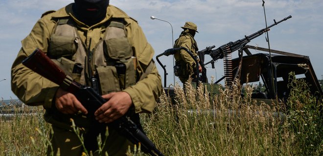 Штаб: Боевики 9 раз обстреляли укрепления украинских военных - Фото