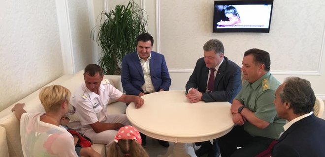 Верный присяге: капитан Славутича получил квартиру в Одессе - Фото