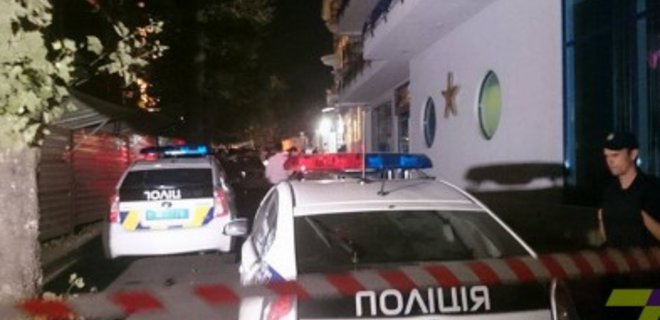 В Одессе неизвестные пытались захватить отель с заложниками - Фото
