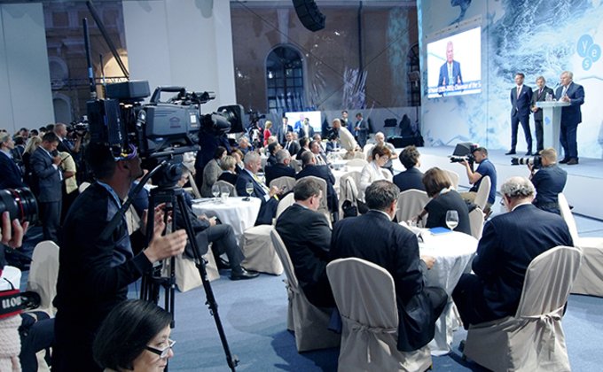 В Киеве открылась 13 ежегодная встреча YES