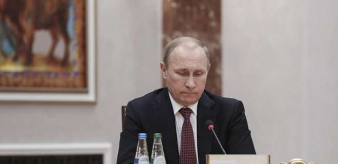 Если имеешь дело с Путиным, не доверяй и проверяй - Bloomberg - Фото