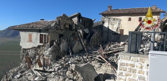 В Италии ожидают новых землетрясений - Фото