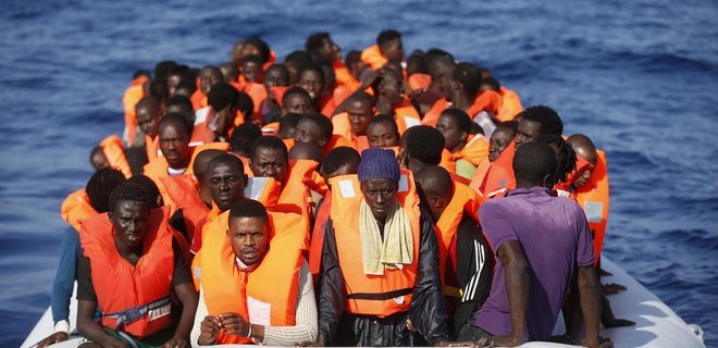 Наплыв мигрантов из Африки в Италию достиг рекордного уровня - Фото