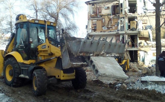 Версия о взрыве в многоэтажке Чернигова не подтвердилась: фото