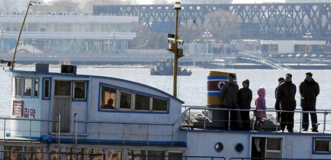 КНДР своих бросает: Пхеньян не забирает у южан своих рыбаков - Фото