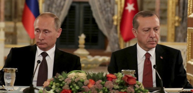 Эрдоган и Путин обсудили по телефону убийство посла - Фото