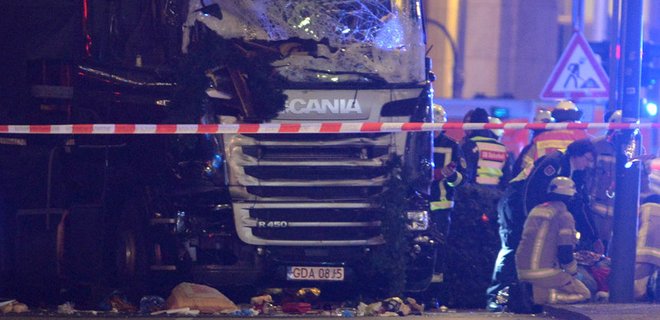 Трагедия в Берлине была преднамеренным нападением - полиция - Фото