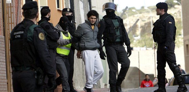 В Турции задержали восьмерых террористов Исламского государства - Фото