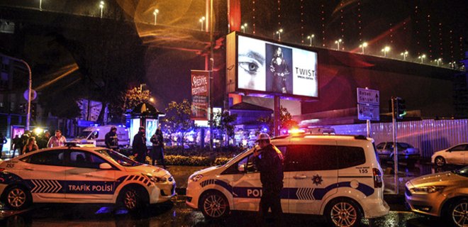 Террорист в Стамбуле выпустил более 180 пуль - Фото