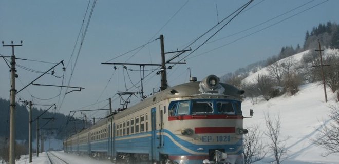 Новый год в поездах встретили почти 22 тыс человек - Укрзализныця - Фото