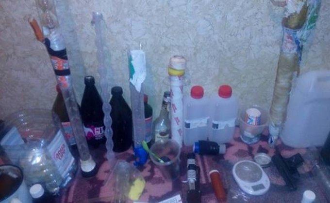 В Киеве оперативники ликвидировали нарколабораторию: фото
