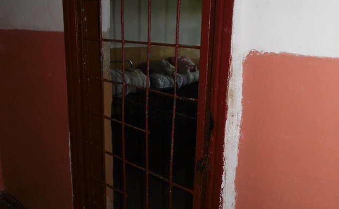 Главврача психбольницы в Сумской обл подозревают в пытках: фото
