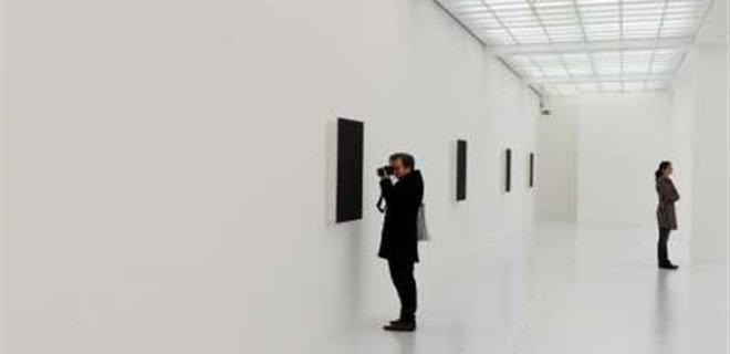 Министерство культуры основало биеннале современного искусства - Фото