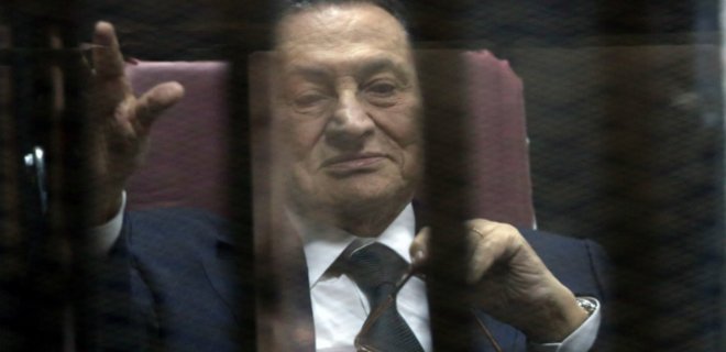 Бывший президент Египта Хосни Мубарак вышел на свободу - Фото