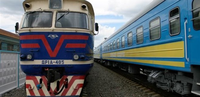 Инцидент в Барышевке: Укрзалізниця винит забастовку маршрутчиков - Фото
