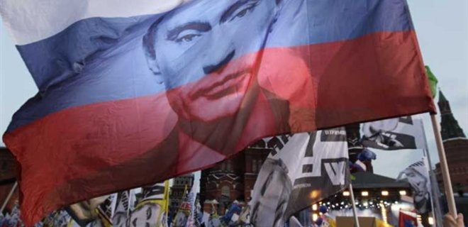 В России хотят провести выборы президента в день аннексии Крыма - Фото