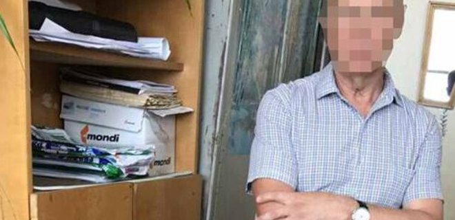 Харьковский преподаватель требовал деньги со студента-заочника - Фото