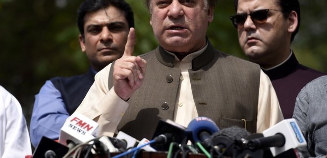 Премьер-министра Пакистана отстранили от власти - Фото