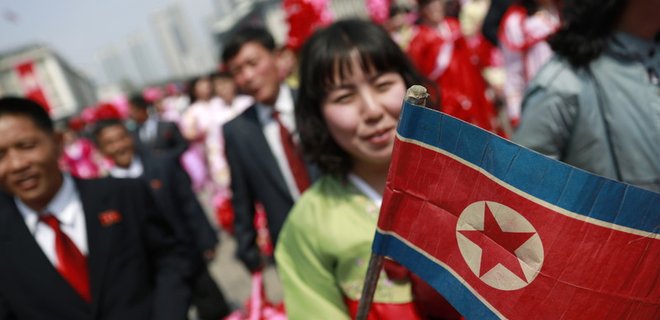 До 1 сентября все американцы должны покинуть Северную Корею - Фото