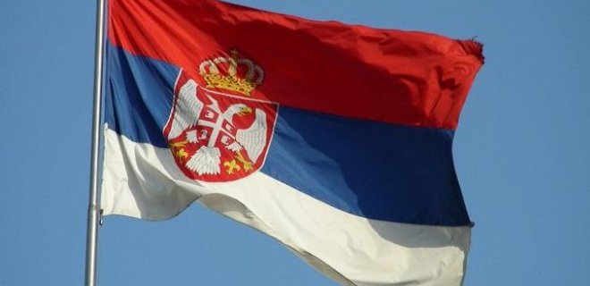 Сербия отозвала своих дипломатов из Македонии - Фото