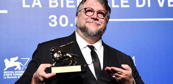 Гильермо дель Торо получил высшую награду Венецианского фестиваля - Фото