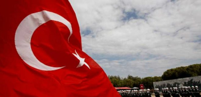 ФРГ хочет внести Турцию в список опасных для госслужащих стран - Фото