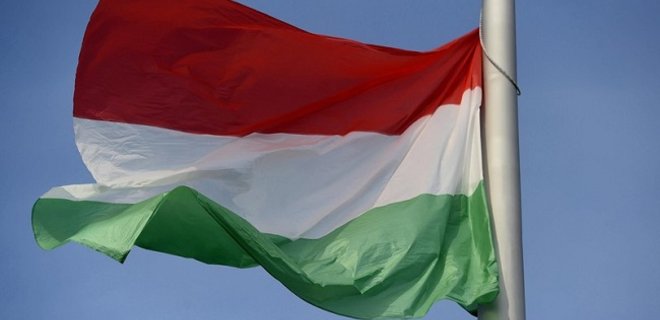 Парламент Венгрии в резолюции осудил закон Украины об образовании - Фото