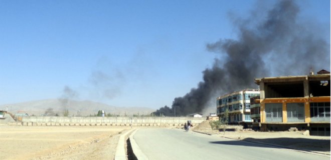 Число жертв нападения талибов в Афганистане увеличилось до 61 - Фото