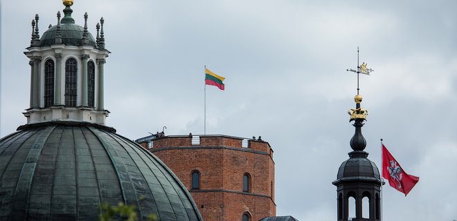 Литва приняла Закон Магнитского - Фото