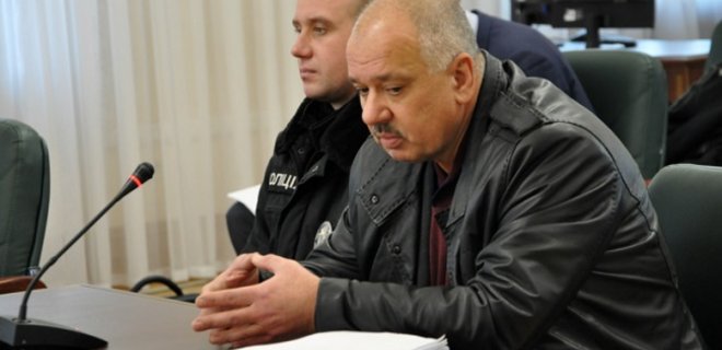Подозреваемого во взятке судью из Донбасса разрешили арестовать - Фото