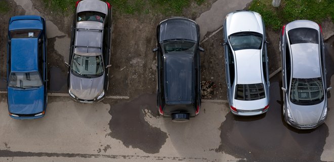 Штрафы за неправильную парковку: Рада разрешила видеофиксацию - Фото