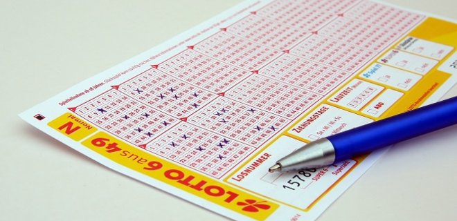 В США из-за сбоя в лотерее могут выплатить выигрышей на $20 млн - Фото