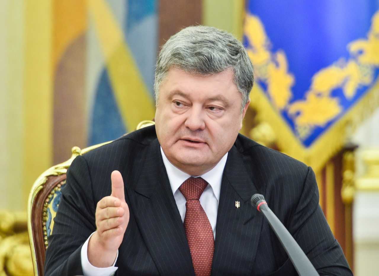 Подписано первое распоряжение Малороссии: Порошенко и Янукович будут задержаны – их ждут в Донецке картинки Подписано первое распоряжение Малороссии: Порошенко и Янукович будут задержаны – их ждут в Донецке картинки